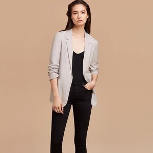 Aritzia TALULA Kent Blazer Grey Floral Sz 4